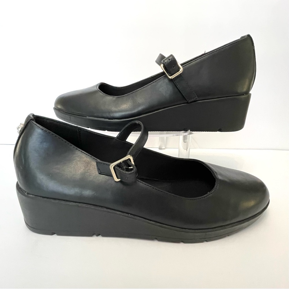 Anne Klein Black Wedge Shoes with Cushioned Footbed Size 7.5